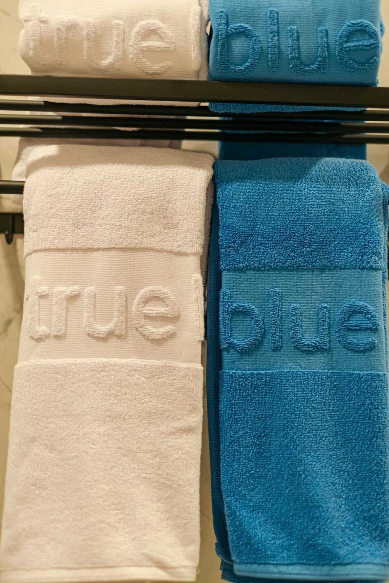 True Blue Hotel Menteng Jakarta Exterior foto